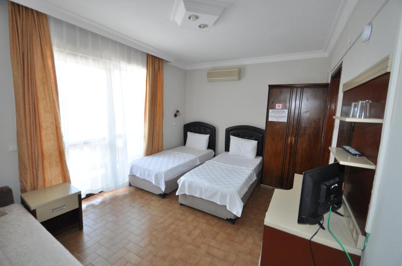 Defne & Zevkim Hotel Мармарис Екстериор снимка