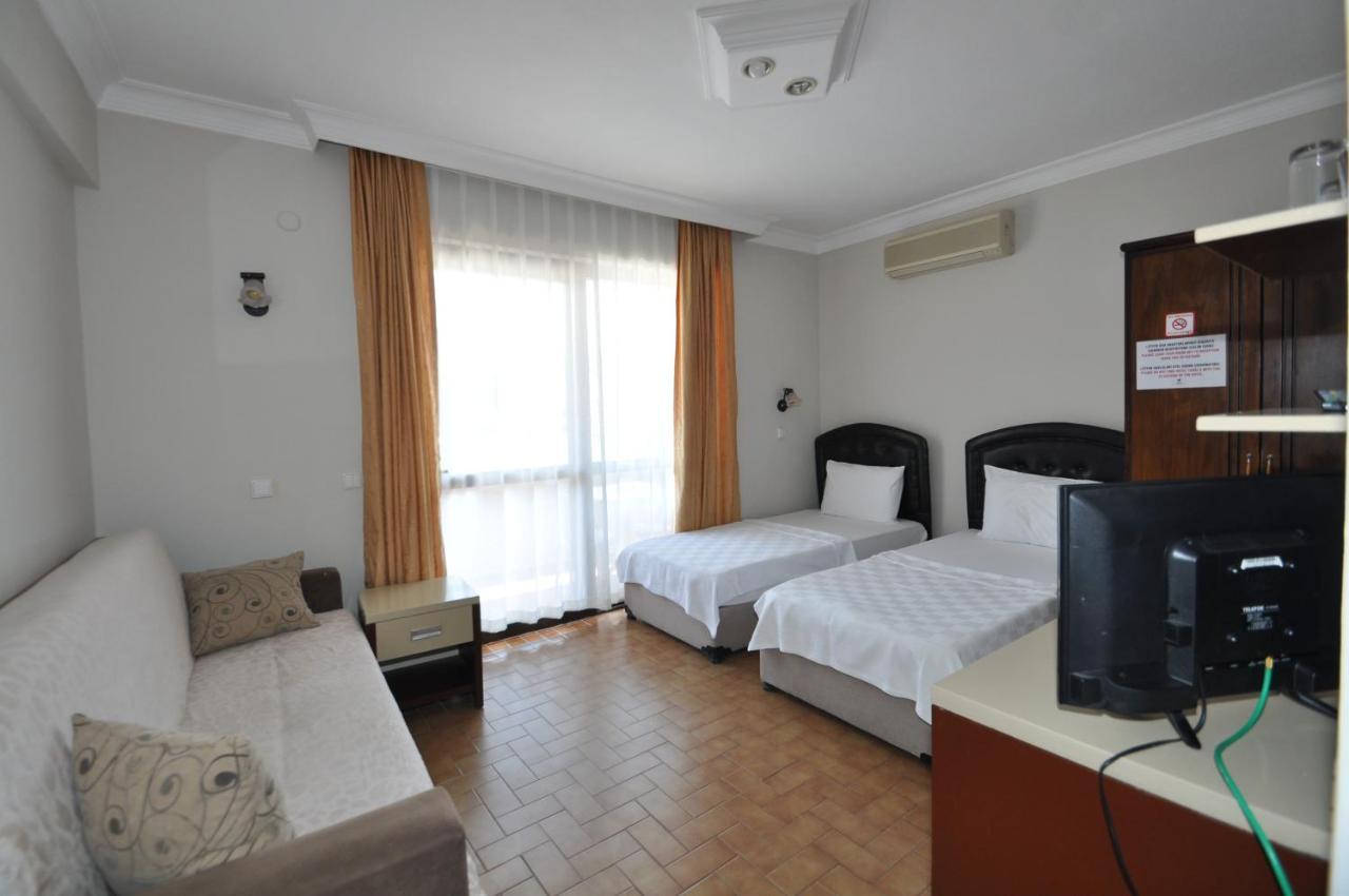 Defne & Zevkim Hotel Мармарис Екстериор снимка