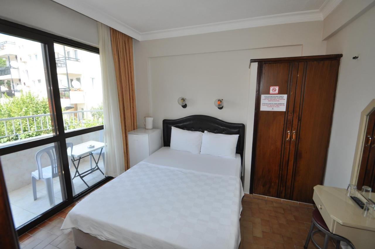 Defne & Zevkim Hotel Мармарис Екстериор снимка