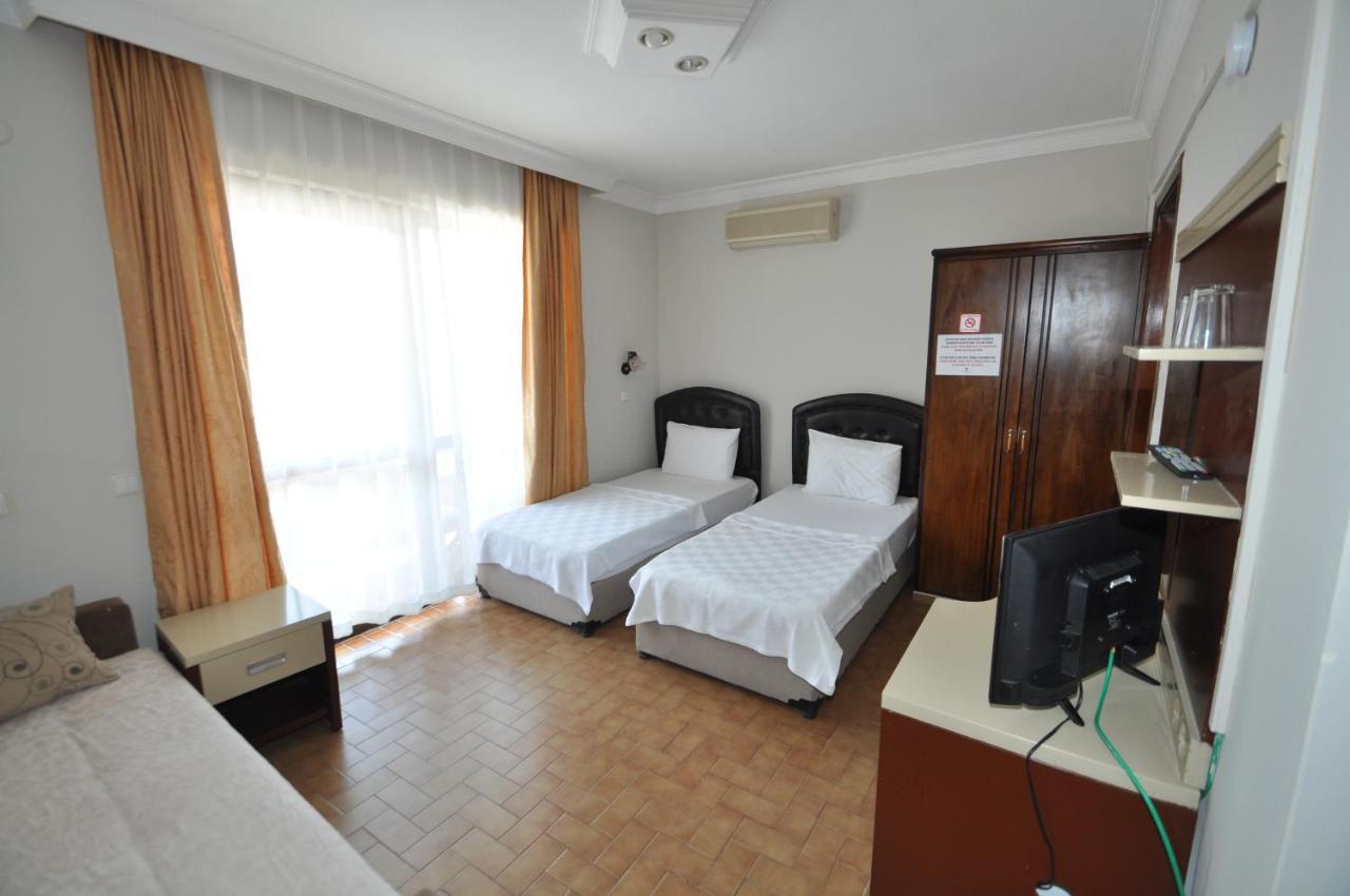 Defne & Zevkim Hotel Мармарис Екстериор снимка