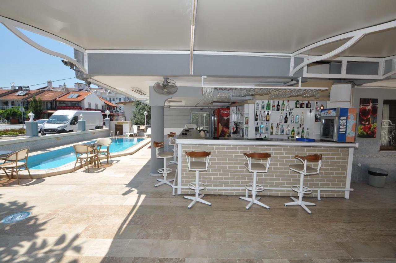 Defne & Zevkim Hotel Мармарис Екстериор снимка