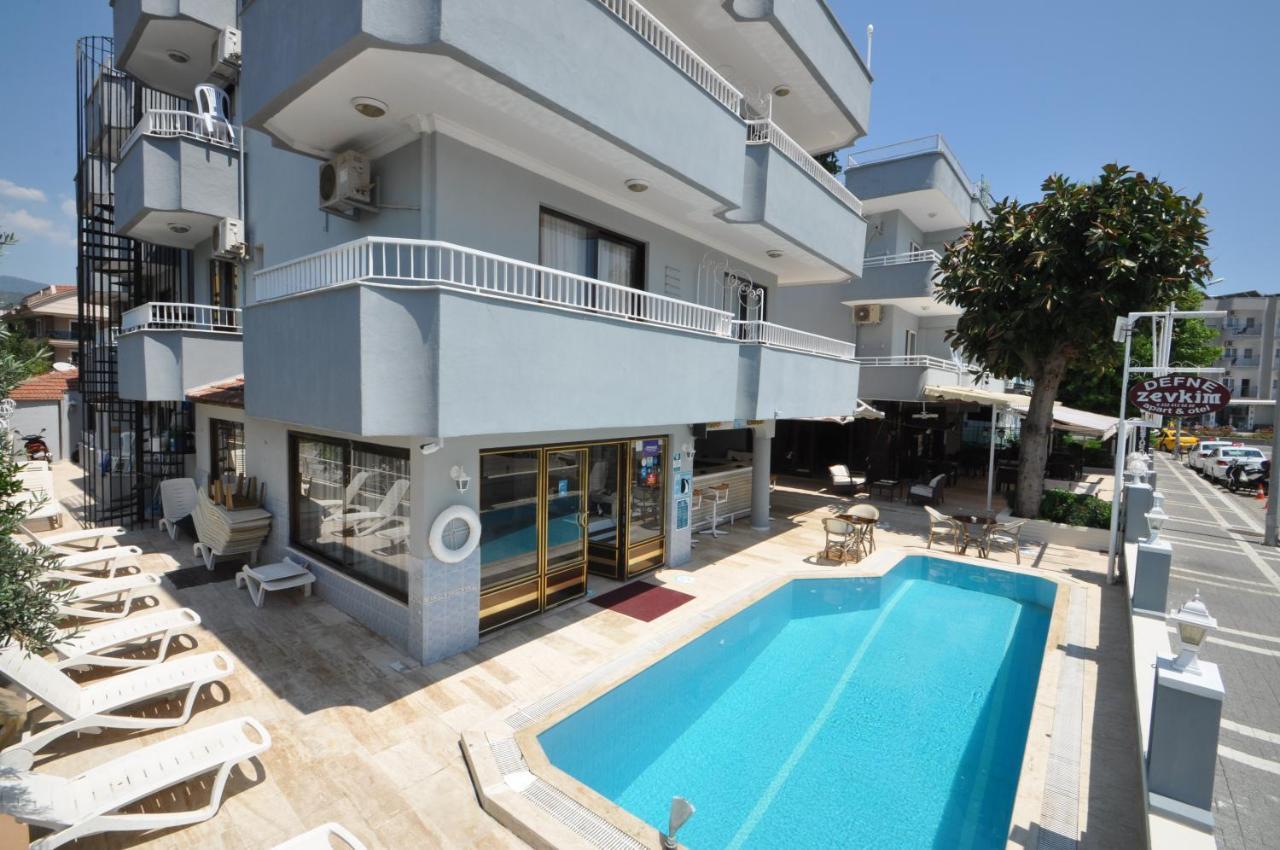 Defne & Zevkim Hotel Мармарис Екстериор снимка