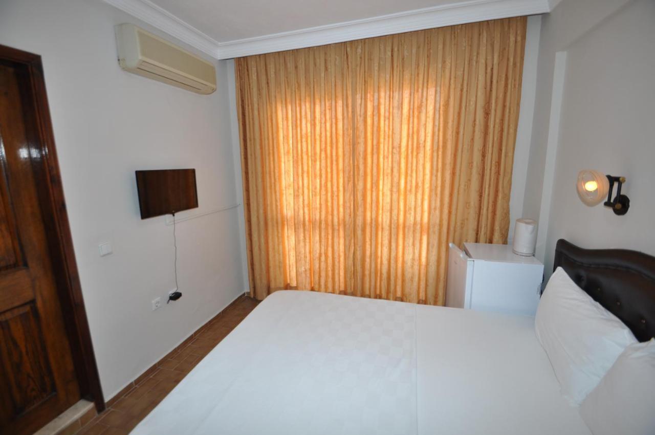 Defne & Zevkim Hotel Мармарис Екстериор снимка